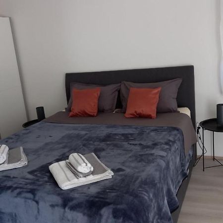 Leona Apartment Vidikovac, Pula Luaran gambar